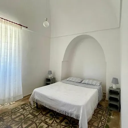 Trulli Lupoli In Valle D Itria
